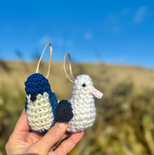 Load image into Gallery viewer, Megumi Crochet Bird

