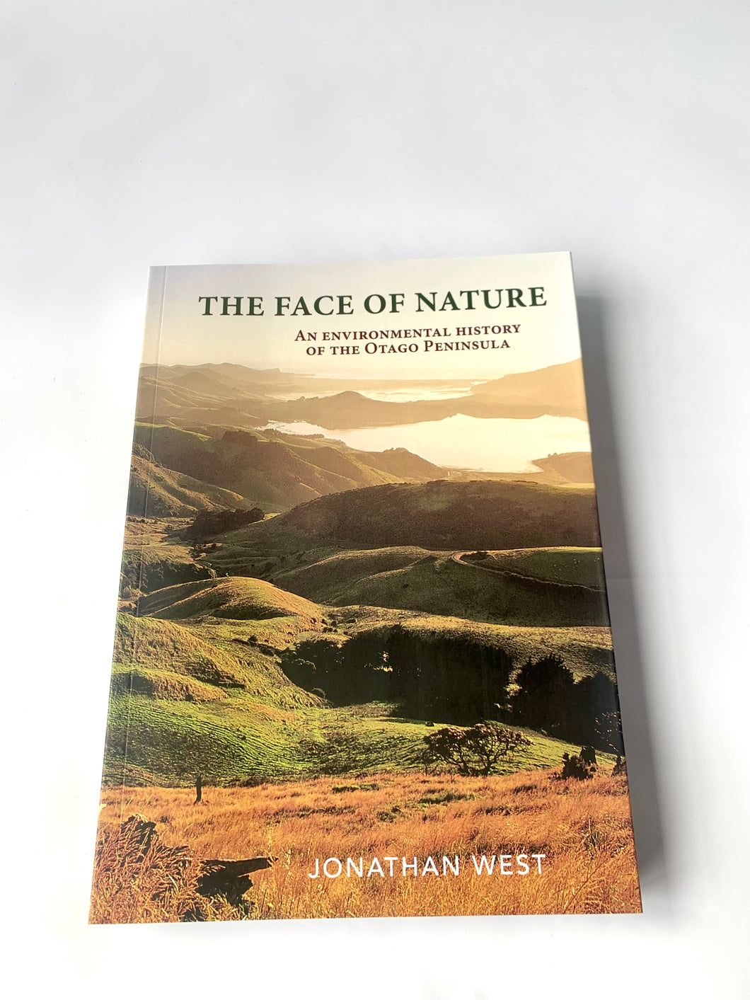 The Face of Nature - An environmental history of The Otago Peninsula